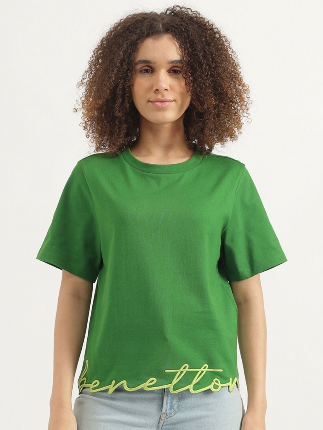 

United Colors of Benetton Women Solid Round Neck Pure Cotton T-shirt, Green