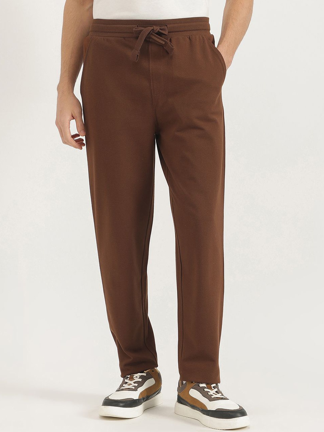 

United Colors of Benetton Men Relaxed Fit Trouser, Brown