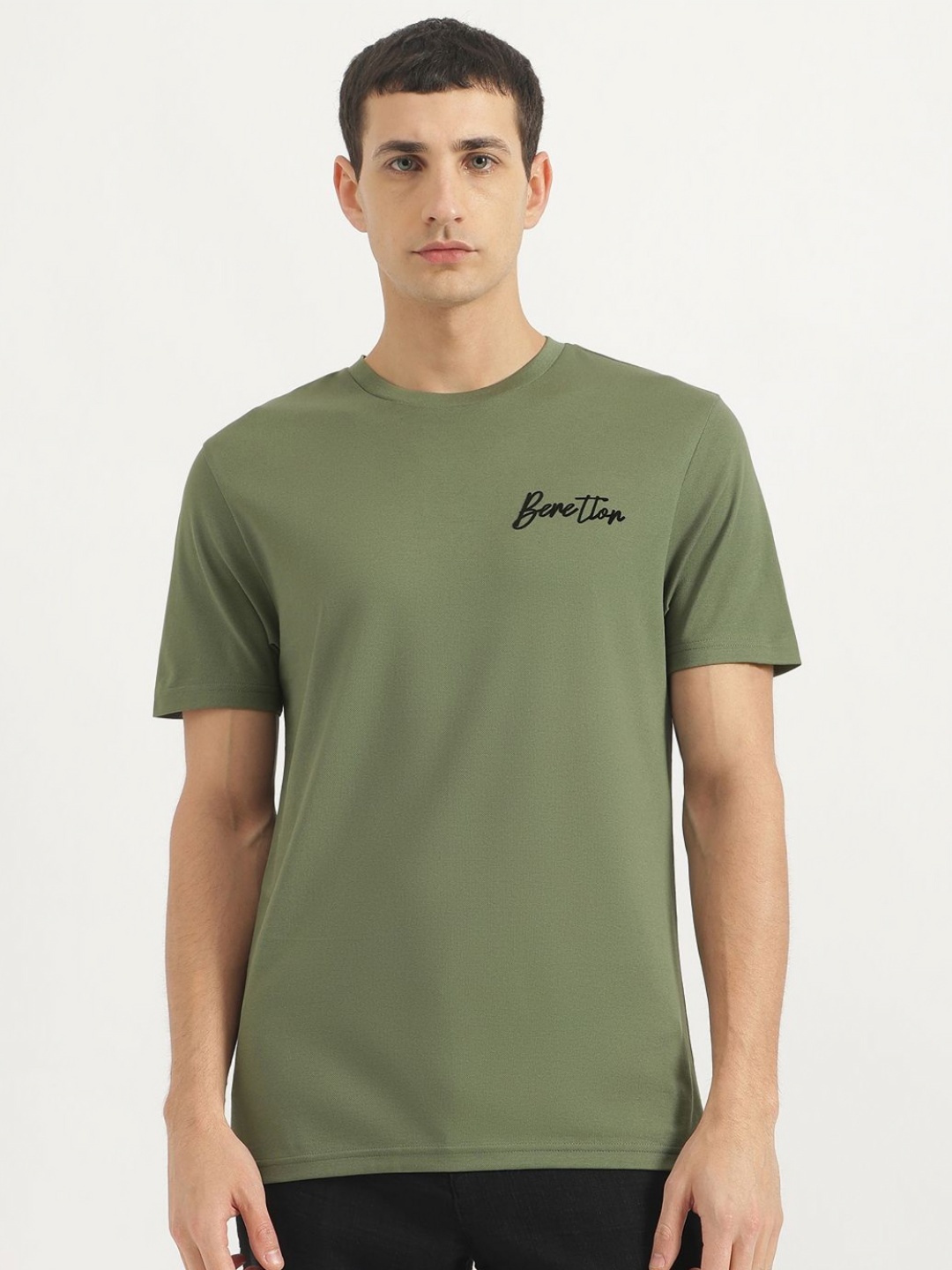 

United Colors of Benetton Men Typography Printed Relaxed Fit Pure Cotton T-shirt, Olive