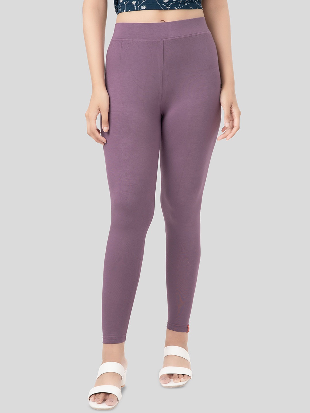 

Digsel Cool Cotton Mid-Rise Pure Cotton Ankle-Length Leggings, Purple