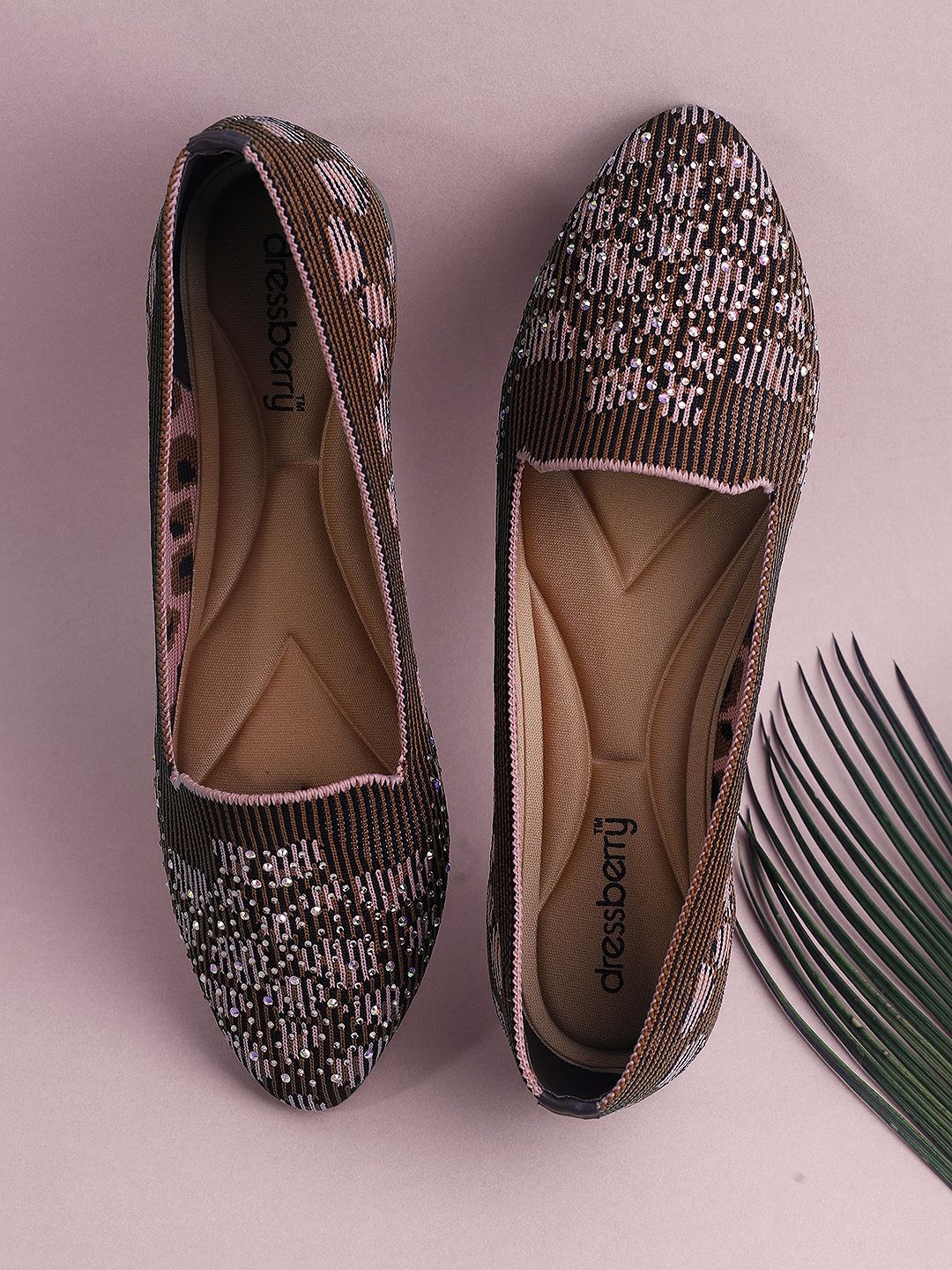 

DressBerry Women Knitted Embellished Ballerinas Flats, Brown