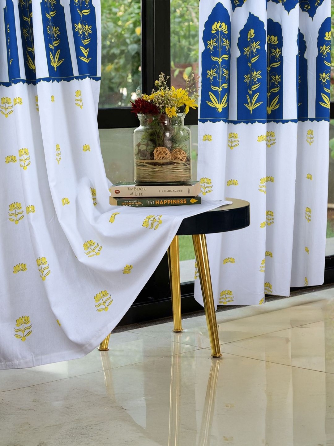 

Cortina White & Blue Set of 2 Floral Window Curtain