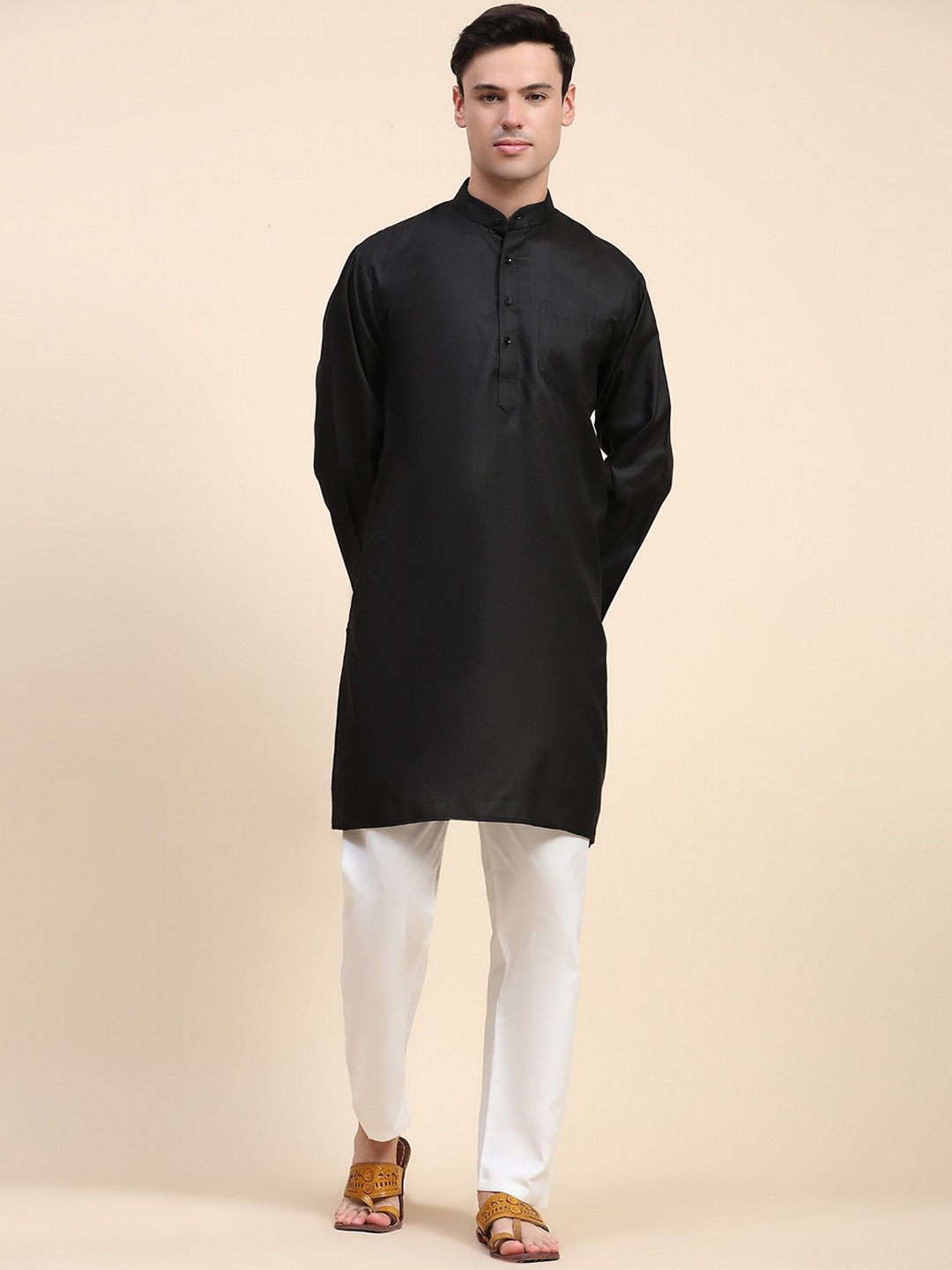 

Moda Rapido Band Collar Pure Cotton Kurta With Pyjamas, Black