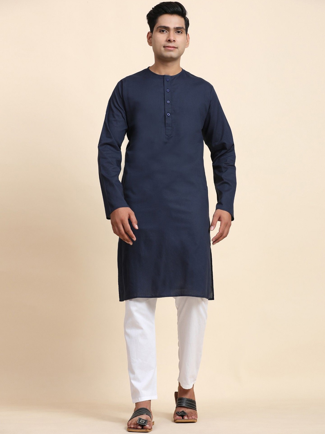 

Moda Rapido Round Neck Pure Cotton Kurta With Pyjamas, Blue