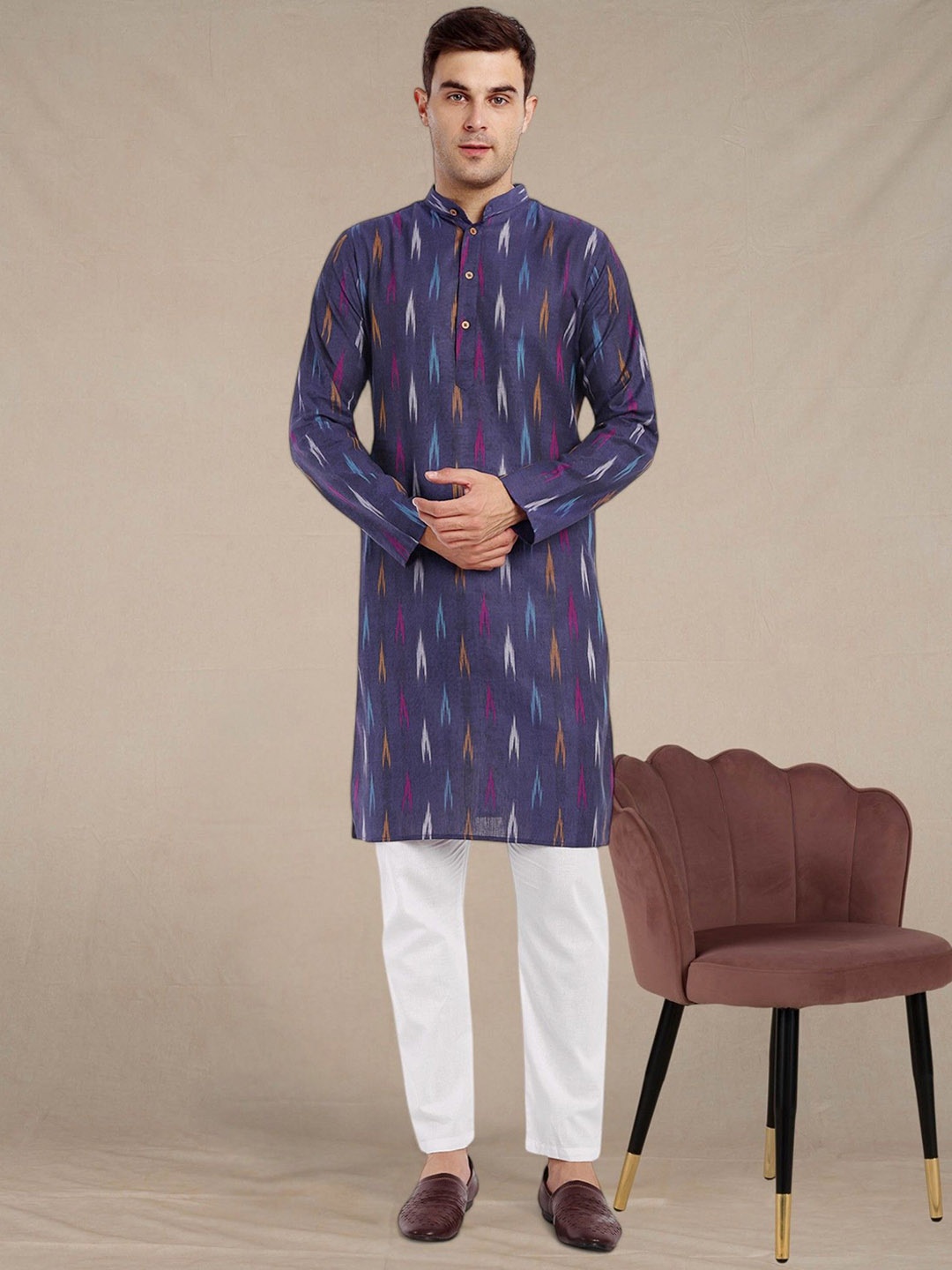 

Moda Rapido Geometric Printed Band Collar Straight Pure Cotton Kurta With Pyjamas, Blue