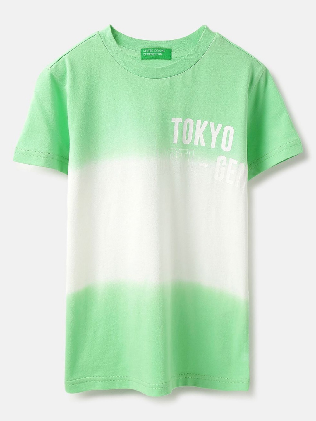 

United Colors of Benetton Boys Dyed Round Neck Pure Cotton T-shirt, Green