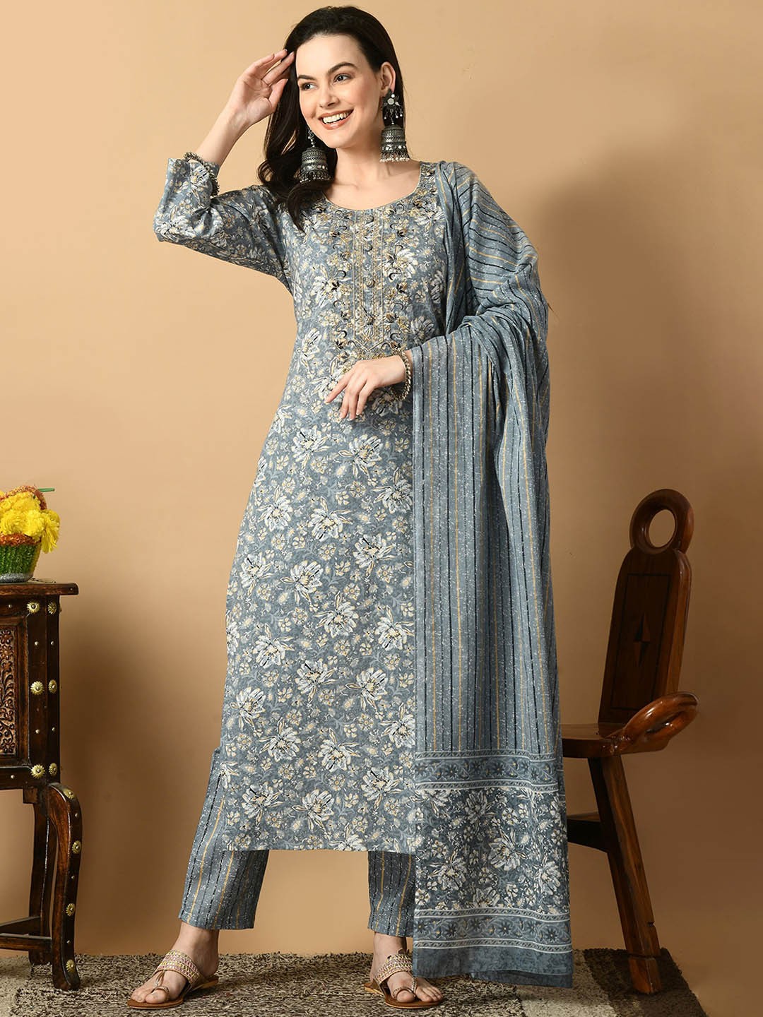 

AVYCO Floral Printed Round Neck Pure Cotton Straight Kurta With Trousers & Dupatta, Grey
