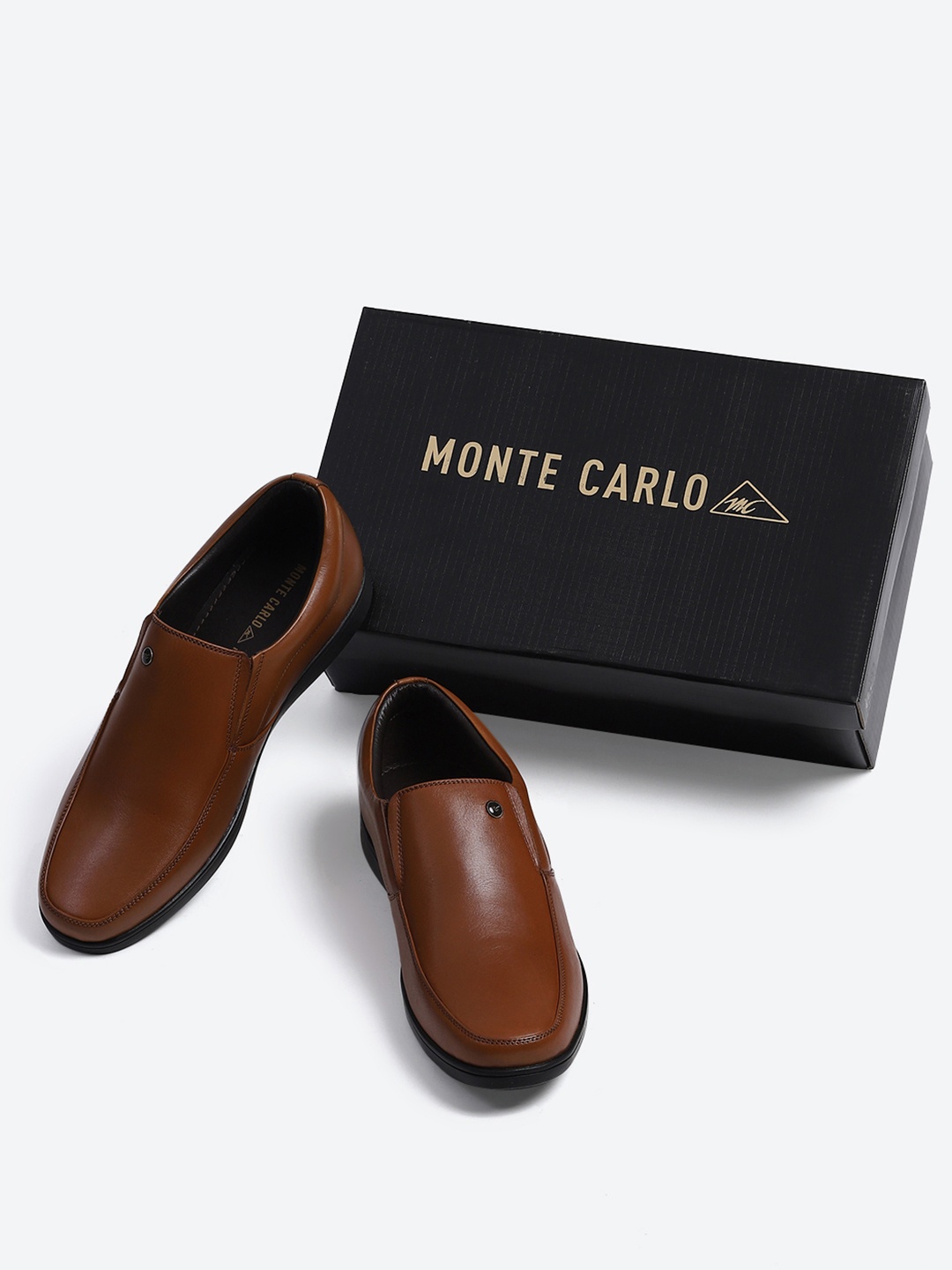 

Monte Carlo Men Leather Formal Slip-On Shoes, Black