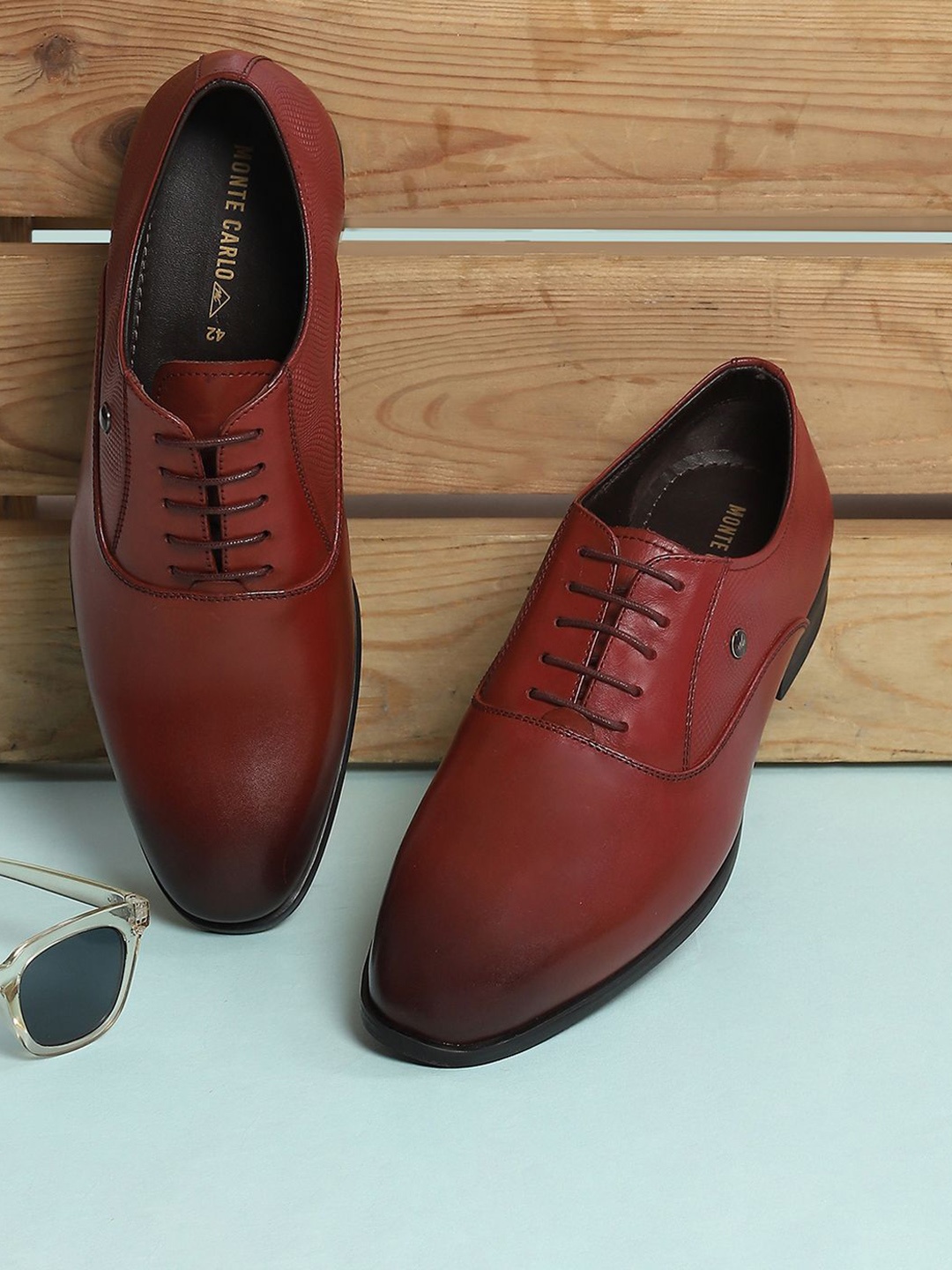 

Monte Carlo Men Leather Formal Oxfords, Maroon