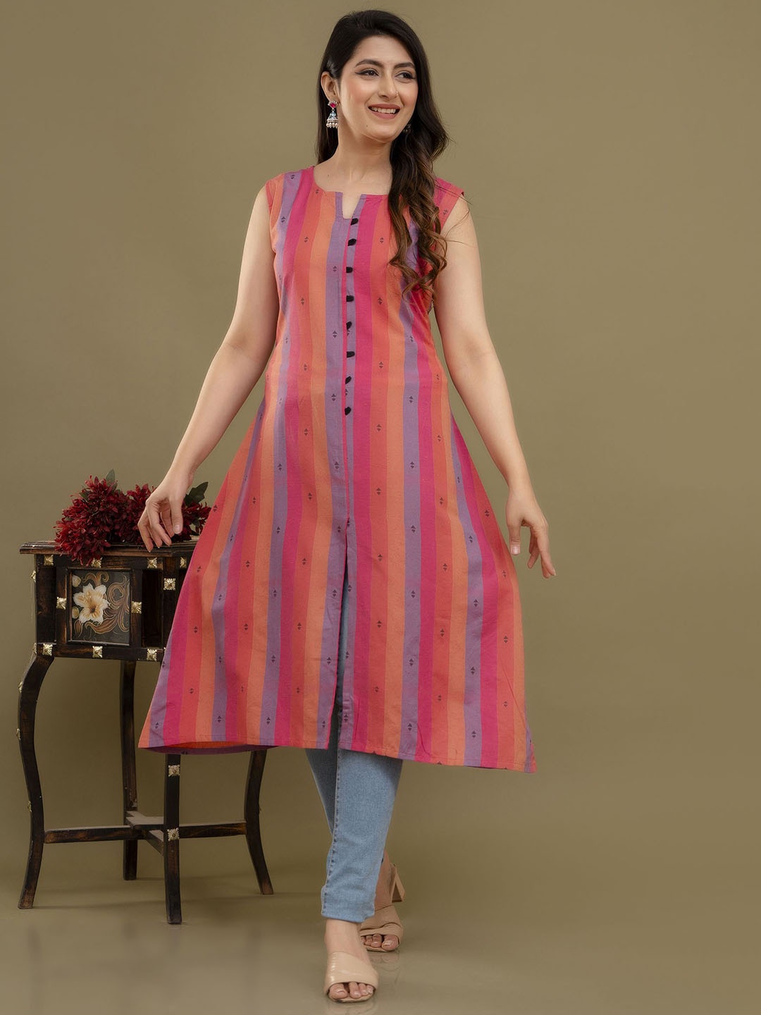 

Lerkiza Geometric Printed Notch Neck Sleeveless Pure Cotton A-Line Kurta, Pink