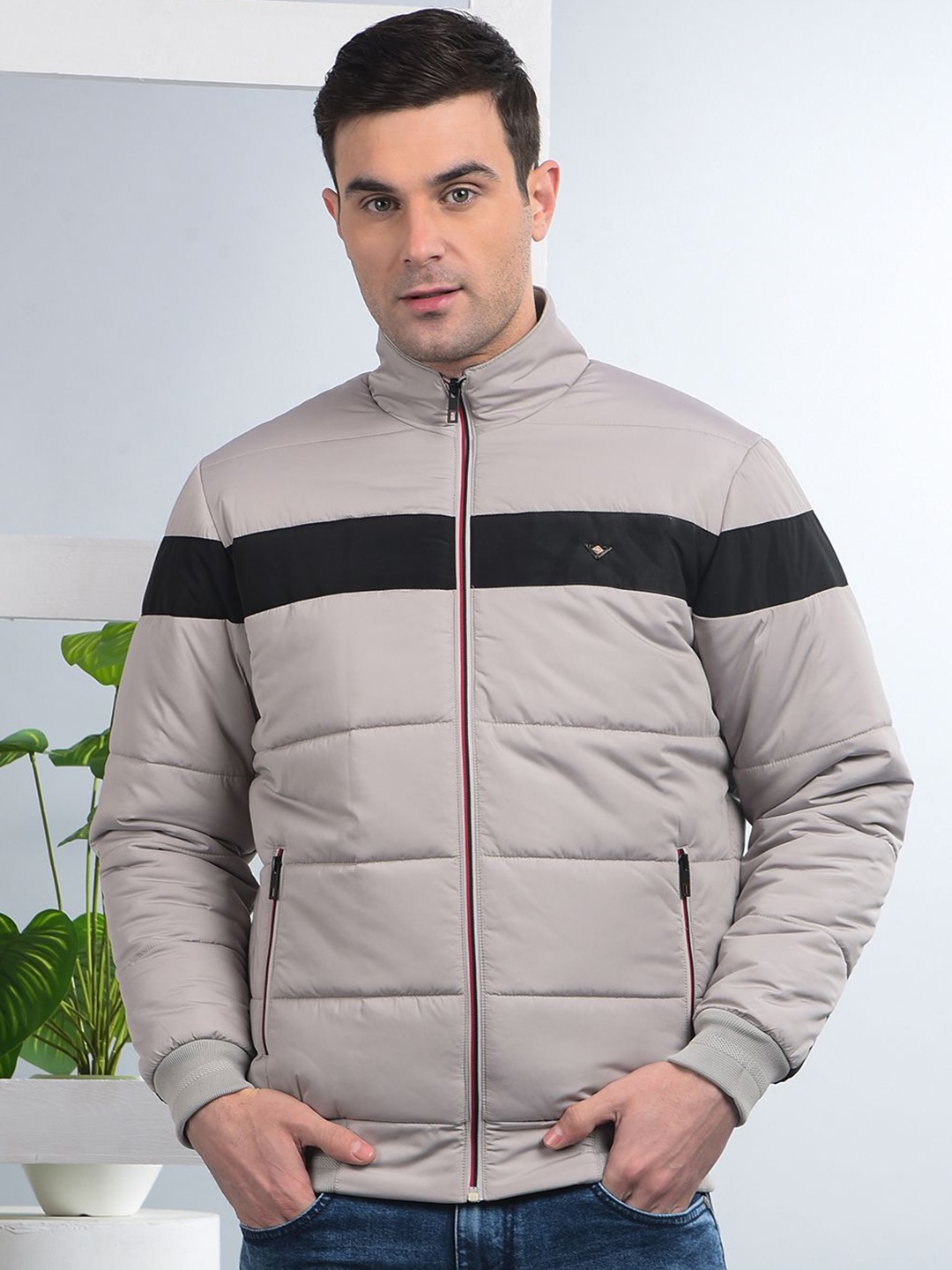 

COBB Men Mock Collar Striped Casual Lightweight Padded Jacket, Grey