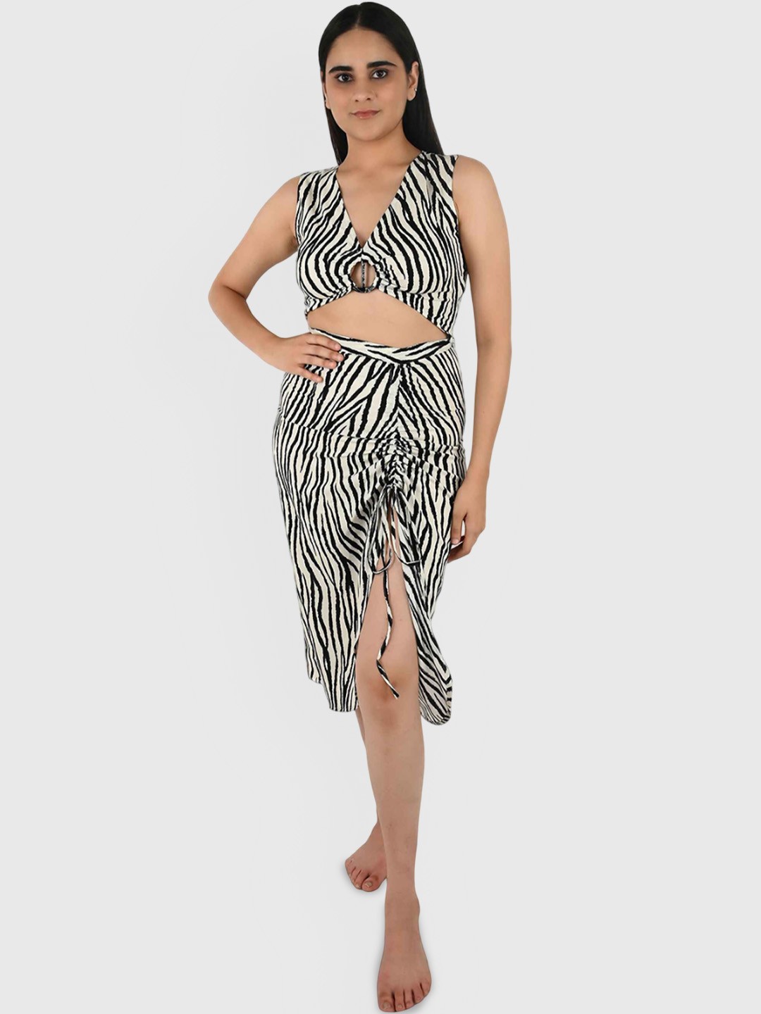 

Blissence Animal Printed Sleeveless Pure Cotton Buckle Top & Skirt Swimwear Cover up Set, Black