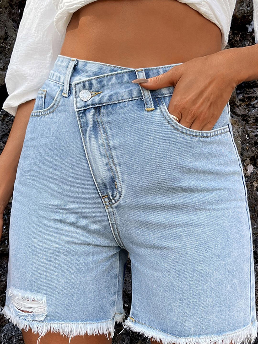 

StyleCast Women Washed Mid-Rise Denim Shorts, Blue