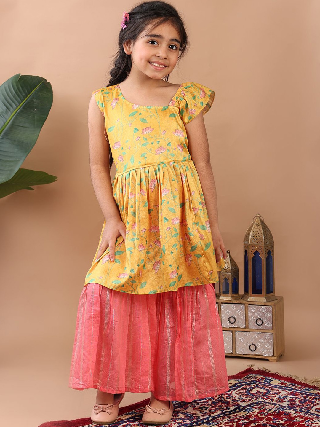 

Here&Now X Kinder Kids Girls Floral Printed Sleeveless Anarkali Kurta With Sharara, Yellow