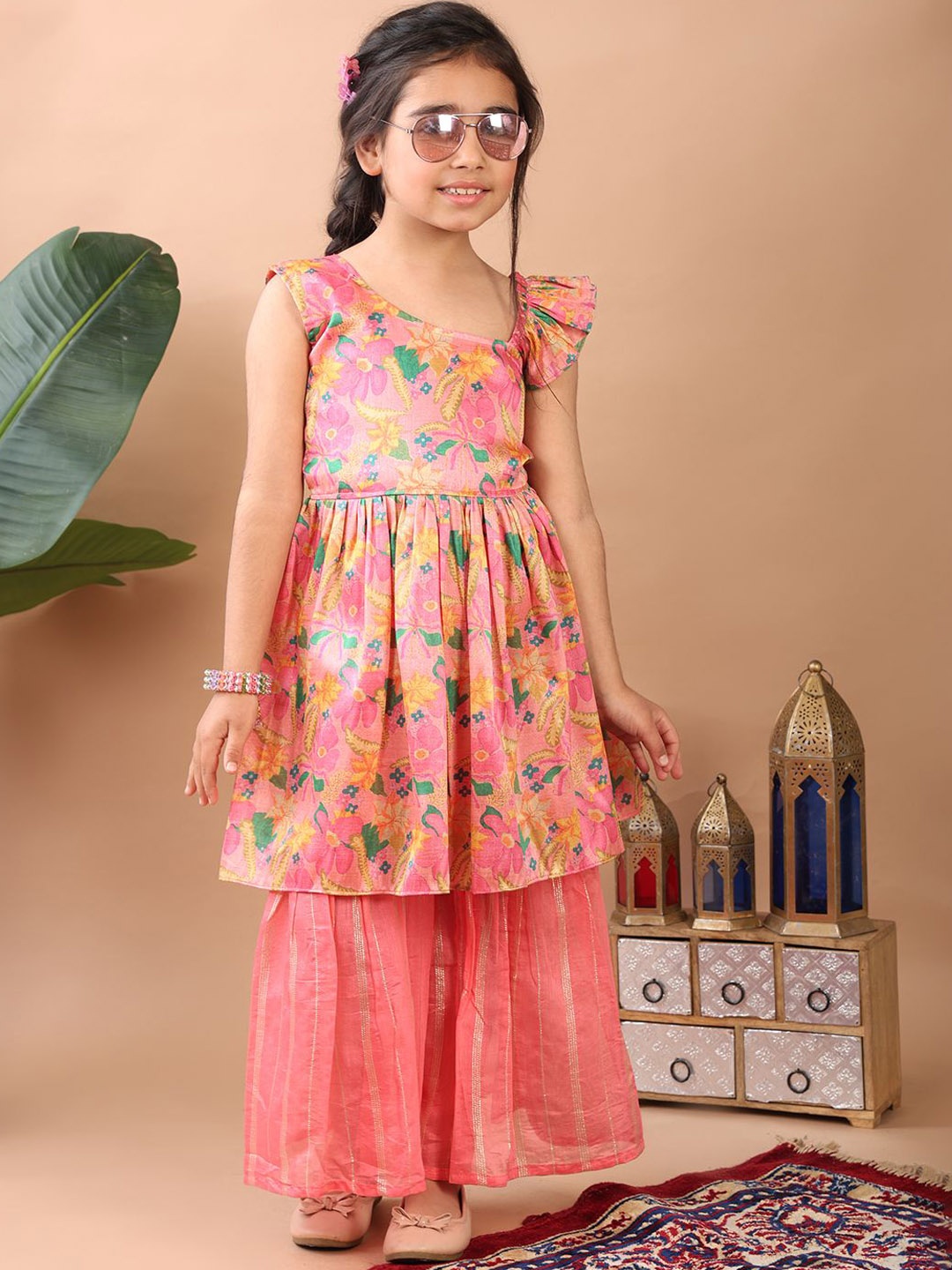 

Here&Now X Kinder Kids Girls Floral Printed A-Line Kurta with Sharara, Pink