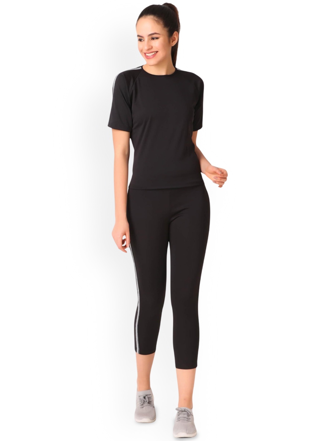 

BENZOS Women Short Sleeves T-Shirt With Capris Co-Ords, Black
