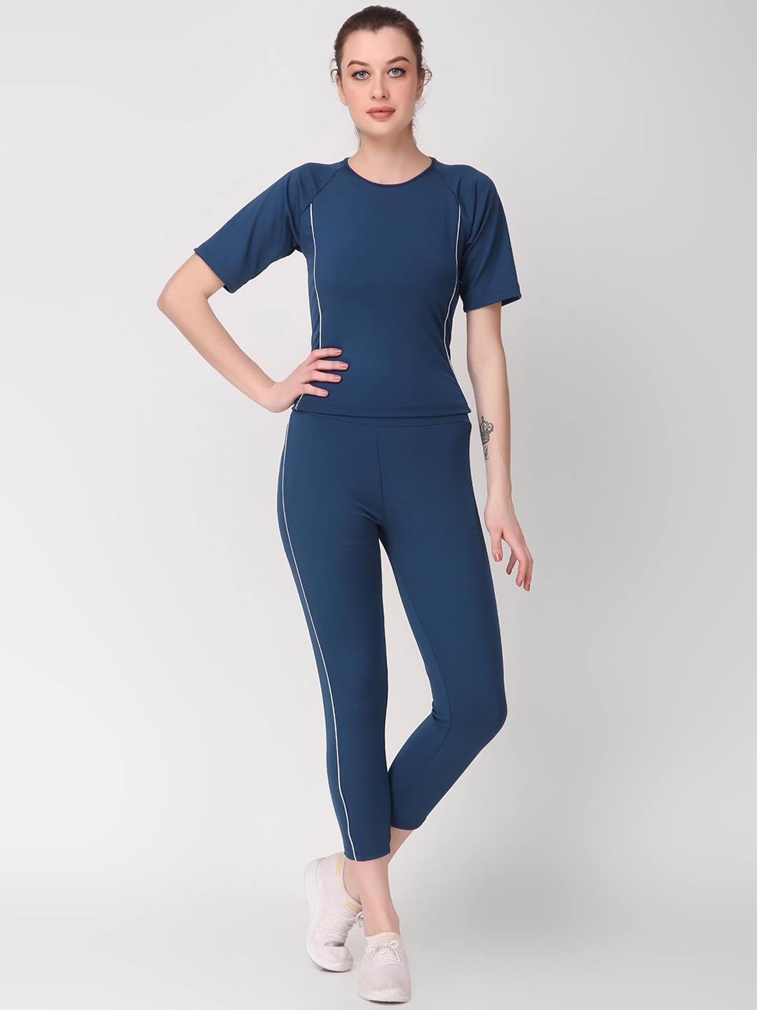 

BENZOS Abstract Printed Short Sleeves T-Shirt With Capris, Blue