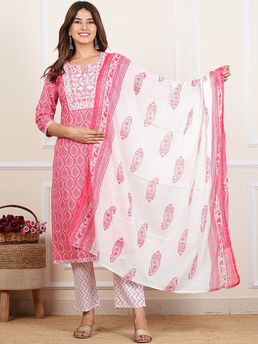 

The Bliss Fashion Ethnic Motifs Printed Pure Cotton Straight Kurta With Trouser & Dupatta, Pink