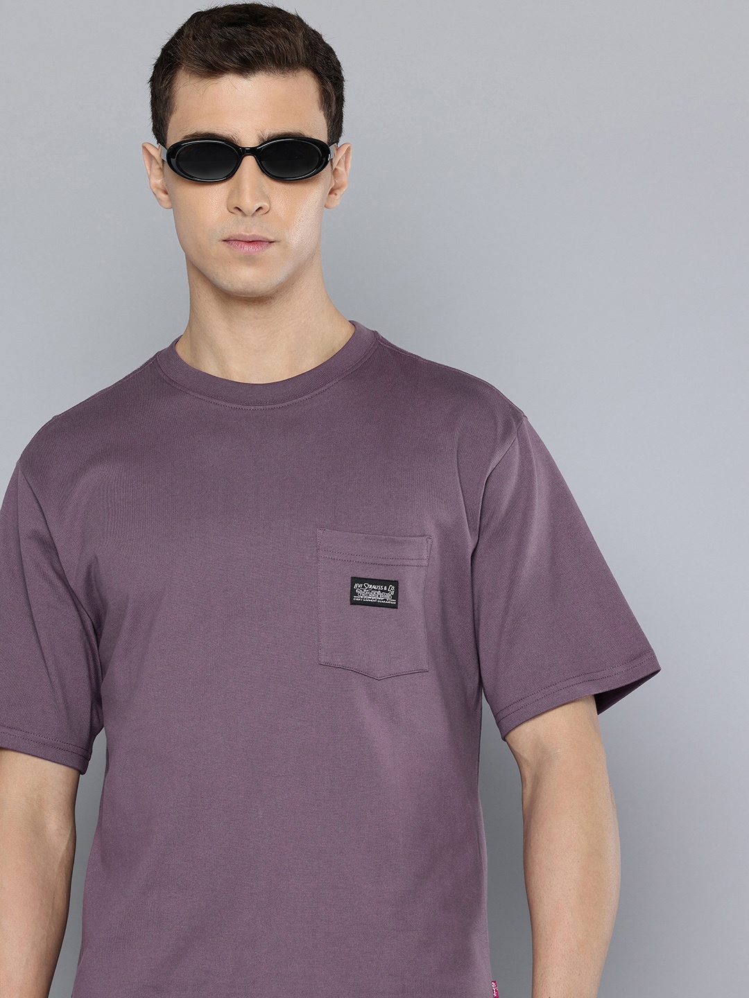 

Levis Solid Pure Cotton T-shirt, Purple