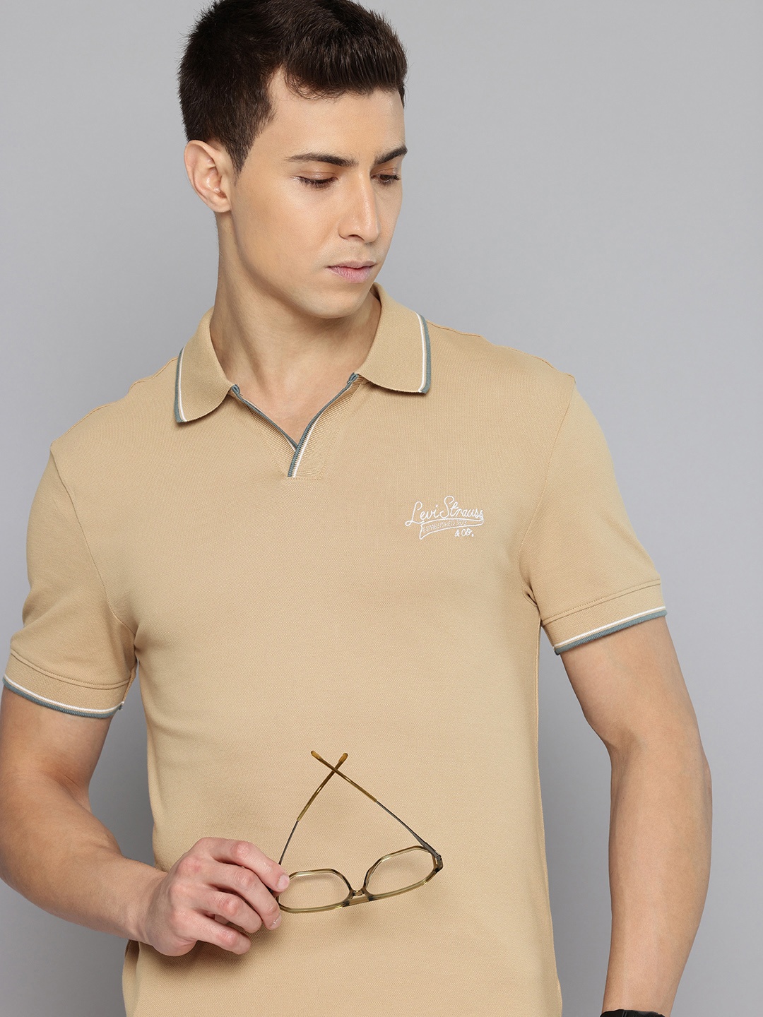 

Levis Polo Collar Slim Fit T-shirt, Beige