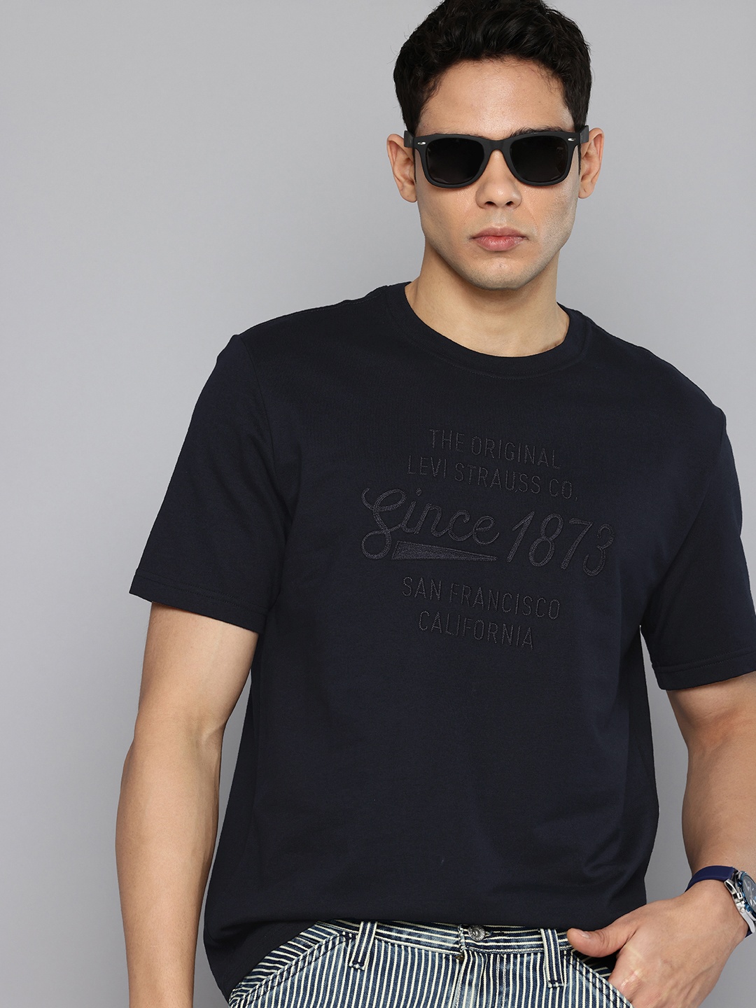 Levis Typography Embroidered Pure Cotton T-shirt, Navy blue