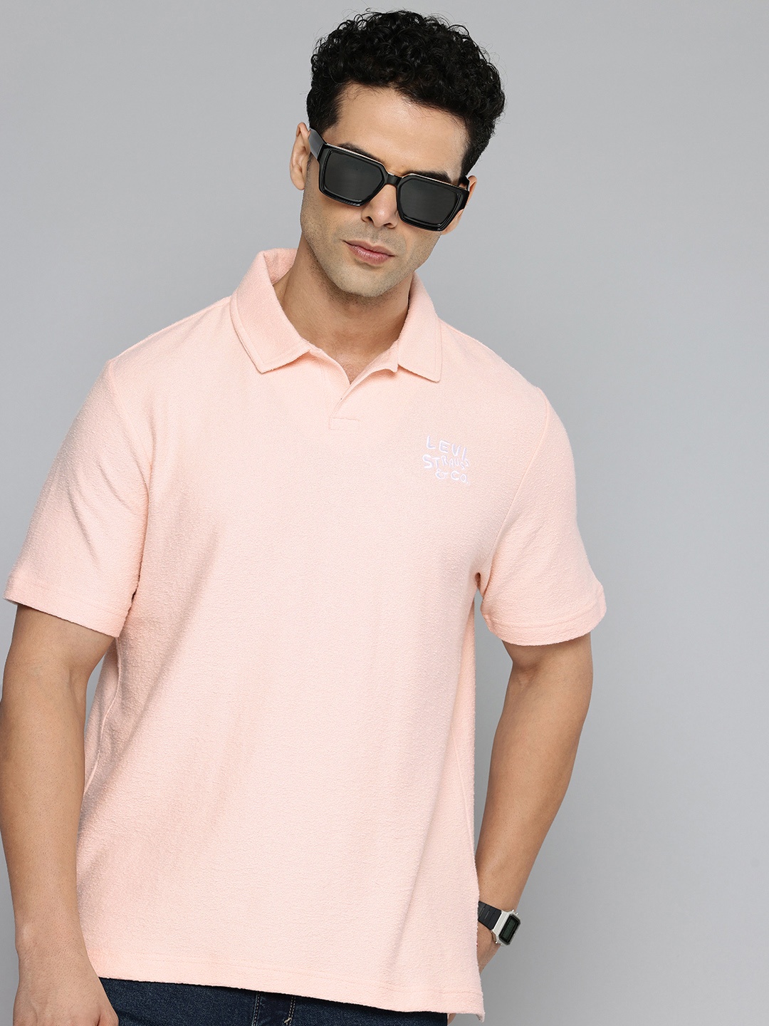 

Levis Self Design Polo Collar T-shirt, Pink