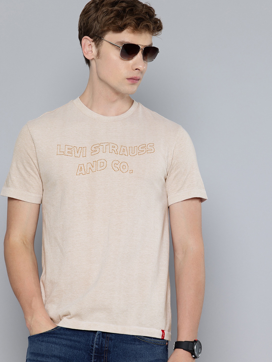 

Levis Brand Logo Self Design Slim Fit T-shirt, Beige