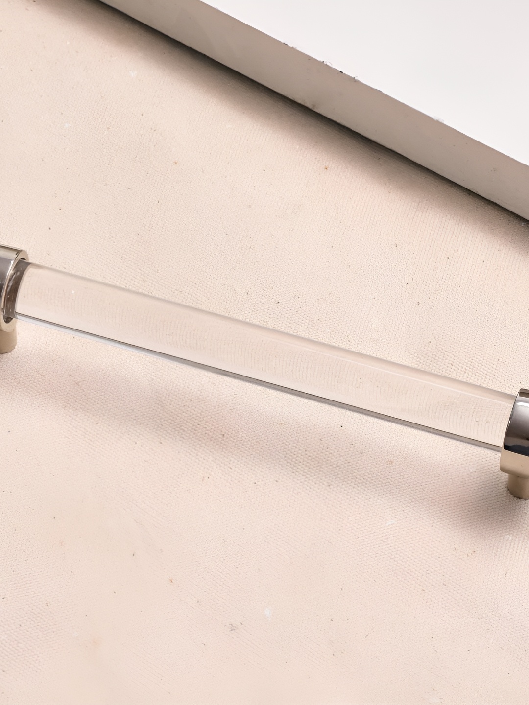 

Indianshelf Transparent & Gold Toned Glass Metal Door Handle