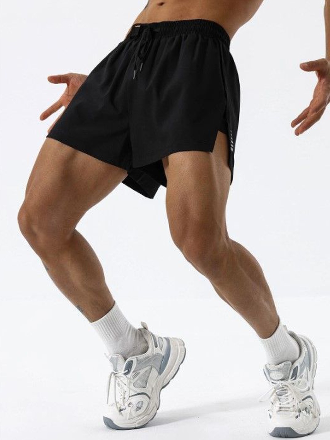 

MASCARI Men High-Rise Training or Gym Sports Shorts, Black