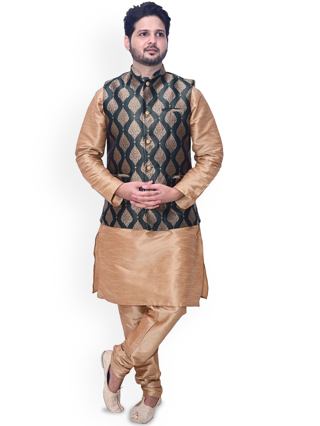 

Om Shubh Mangalam Mandarin Collar Silk Straight Kurta With Pyjamas And Nehru Jacket, Green