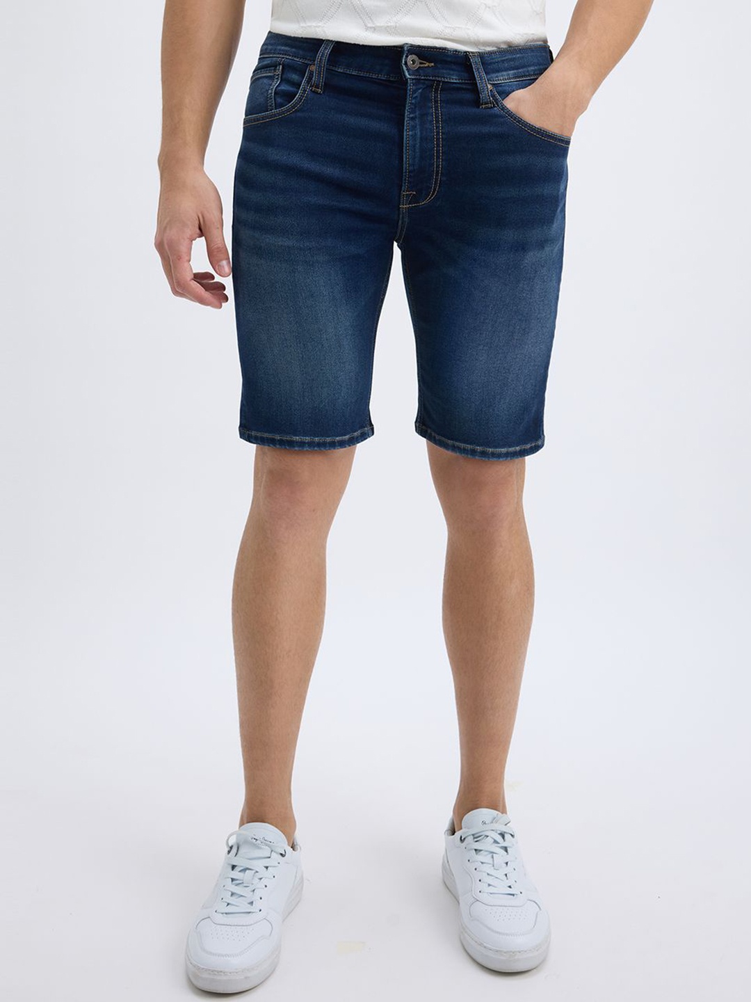 

Pepe Jeans Men Slim Fit Denim Shorts, Blue