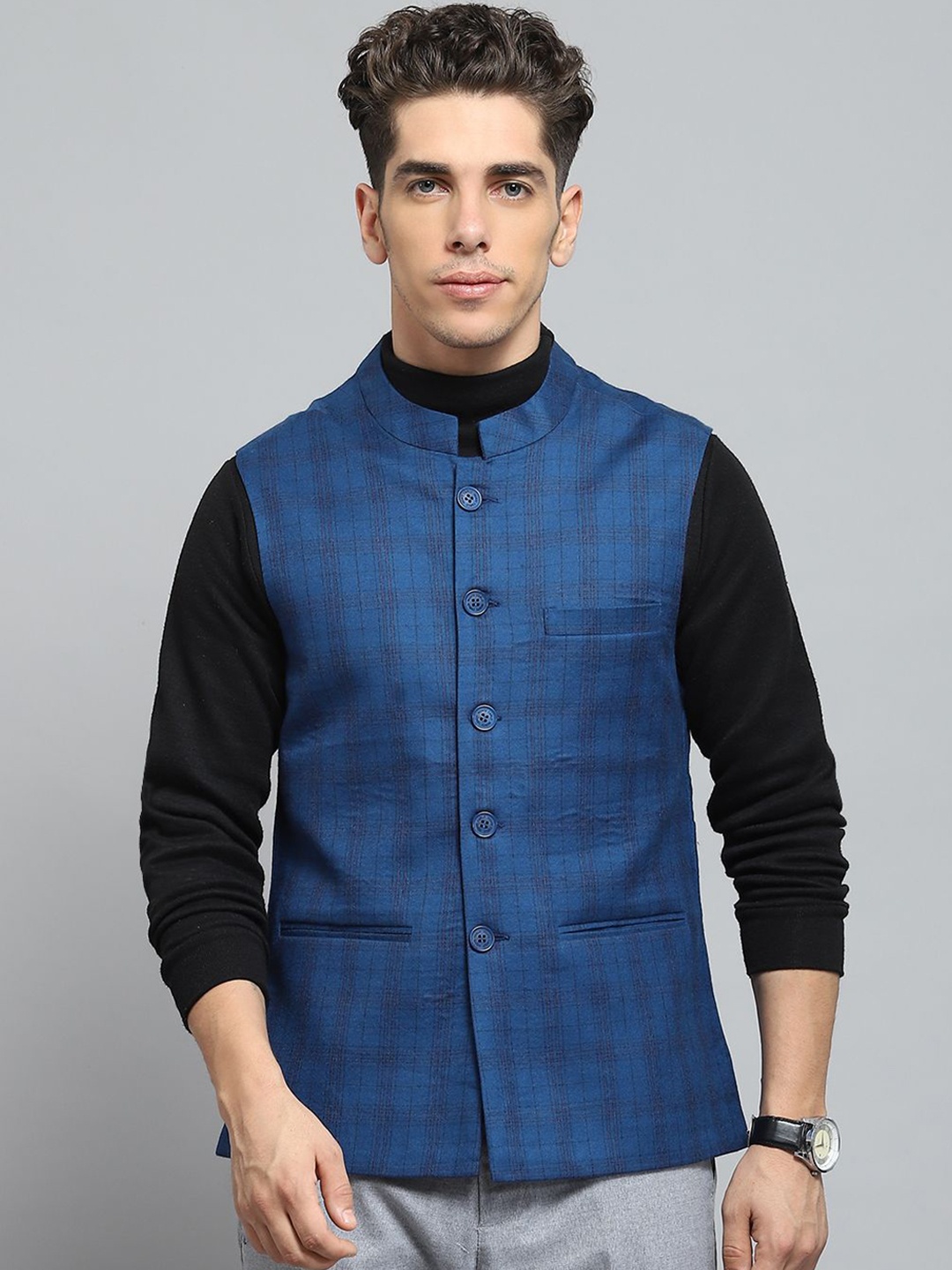 

Monte Carlo Men Checked Woollen Sleeveless Lightweight Outdoor Tailored Jacket, Blue