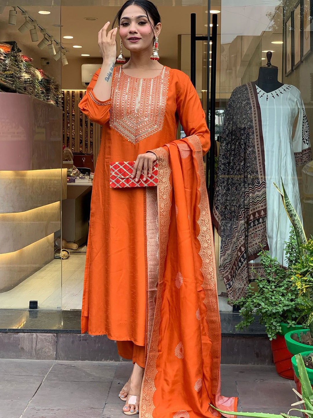 

BLACK SCISSOR Geometric Embroidered Chanderi Silk Straight Kurta With Trouser & Dupatta, Orange