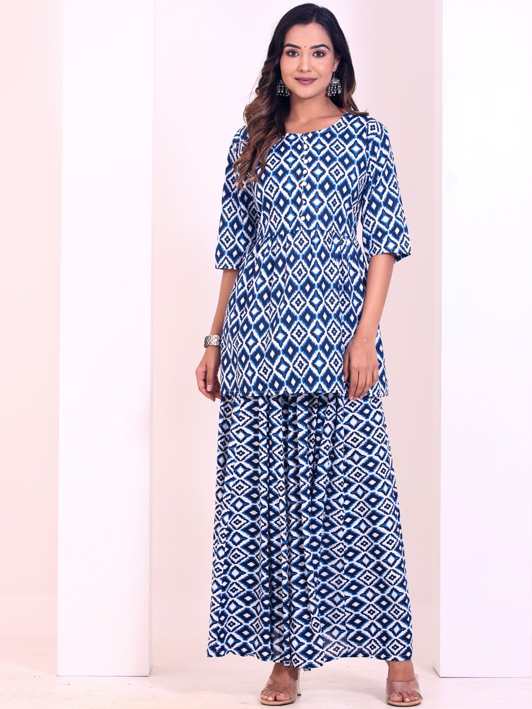 

Intizer Ethnic Motifs Printed Round Neck Tunic And Skirt, Blue