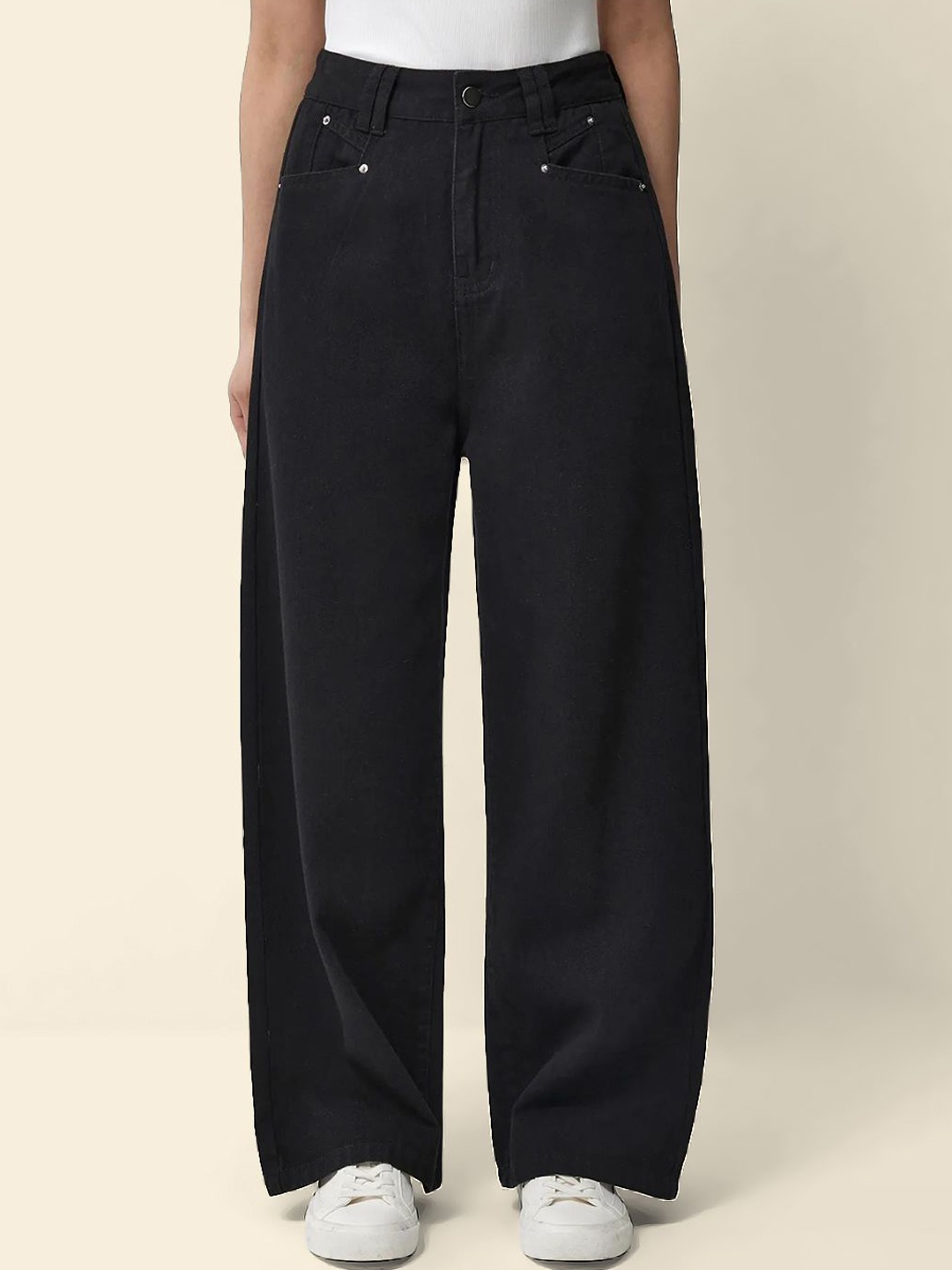 

StyleCast Women Classic Straight Fit High-Rise Jeans, Black