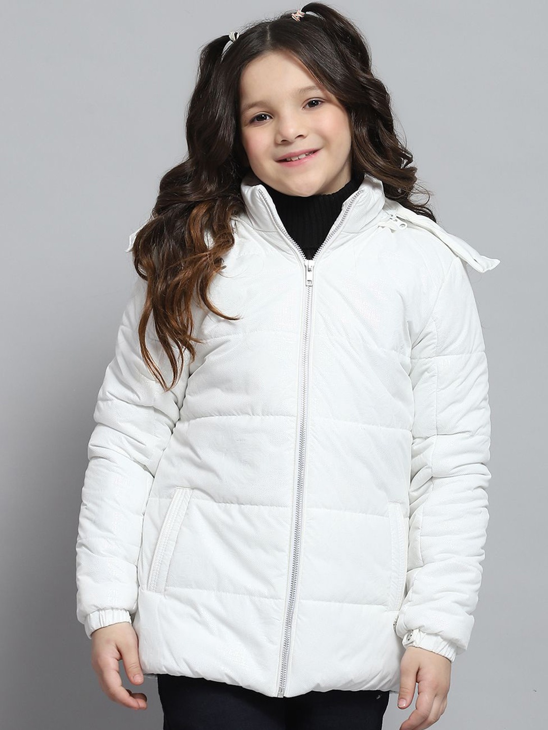 

Monte Carlo Girls Hooded Self Design Casual Lightweight Padded Jacket, White