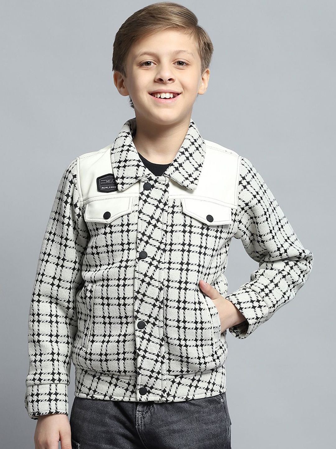 

Monte Carlo Boys Spread Collar Checked Casual Lightweight Tailored Jacket, White