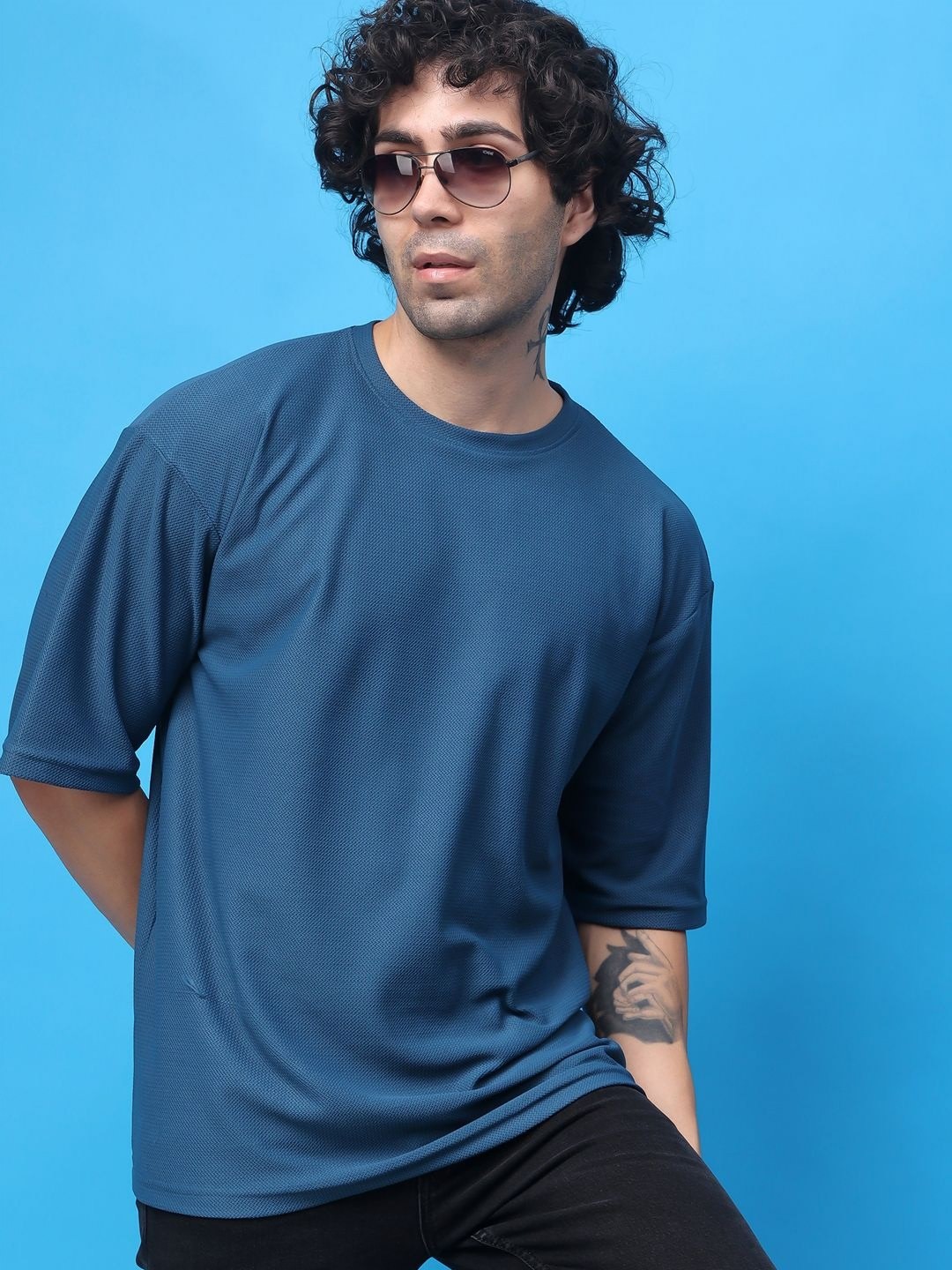 

madfrog Men Solid Round Neck Relaxed Fit T-shirt, Blue
