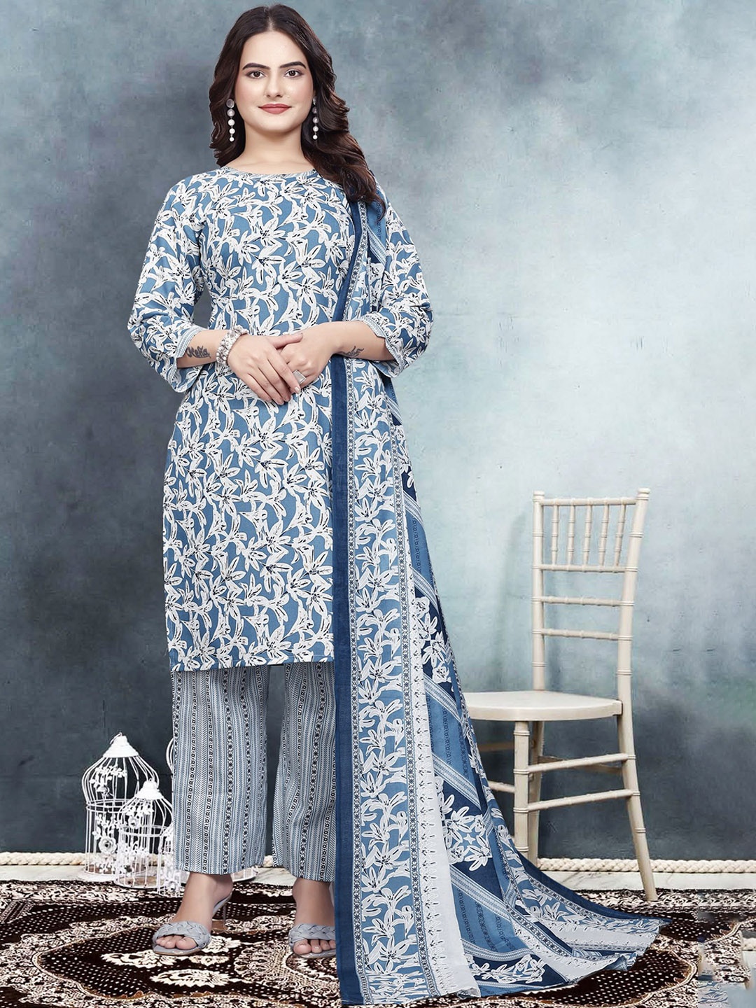 

Divyadham Floral Printed Pure Cotton Straight Kurta With Trouser And Dupatta, Blue