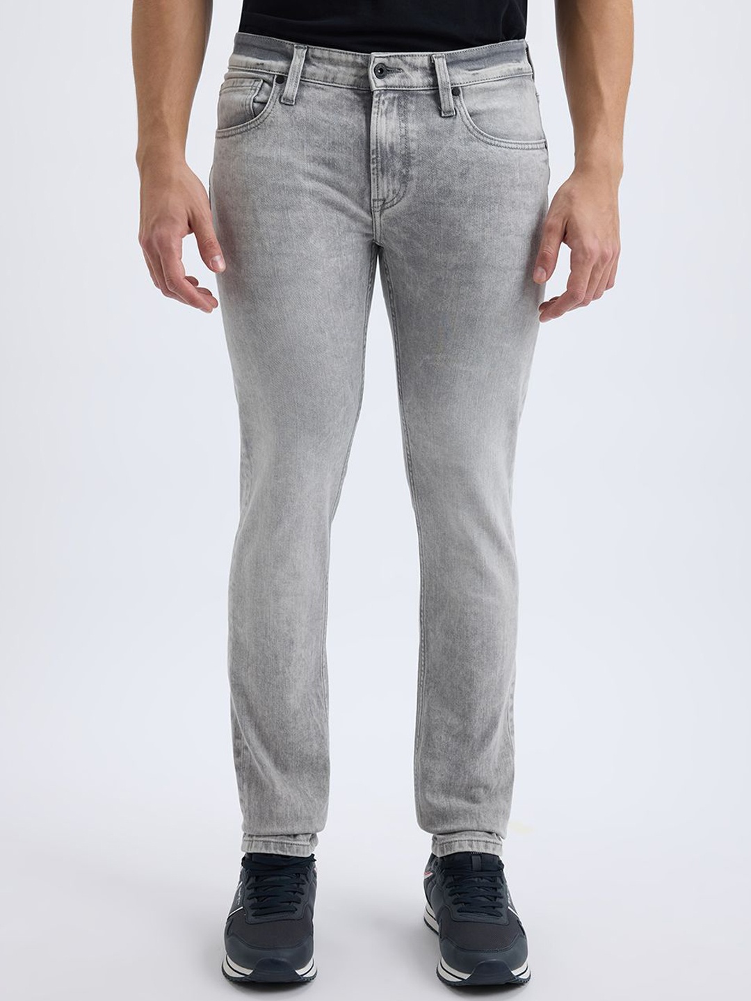

Pepe Jeans Men Vapour Slim Fit Light Fade Stretchable Jeans, Grey