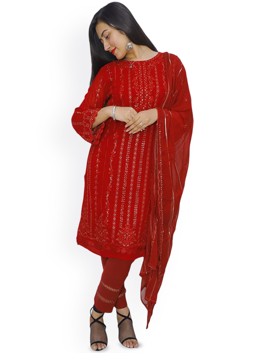 

REET MAHAL Floral Embroidered Round Neck Sequinned Straight Kurta With Trouser And Dupatta, Maroon