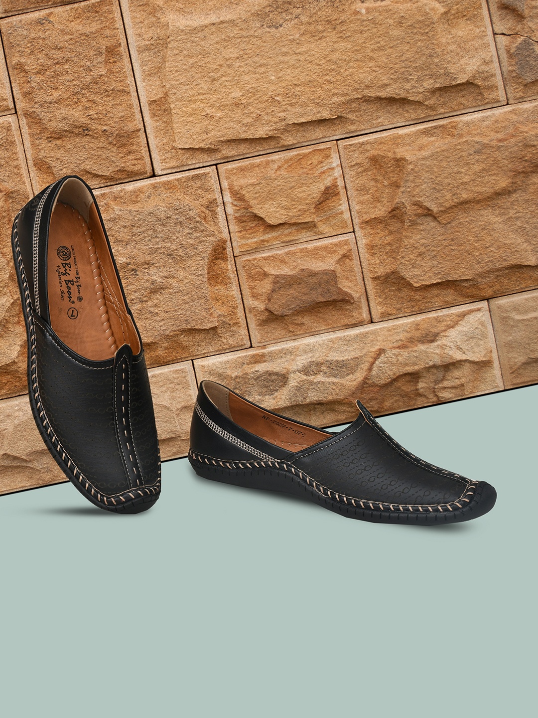 

Big Boon Men Textured Lightweight Mojaris with Laser Cuts, Black