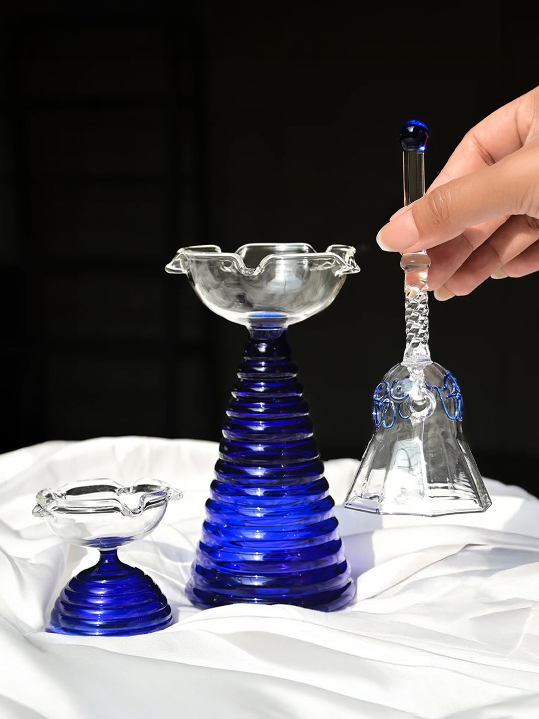 

TRUSTBASKET Blue & Transparent Set Of 3 Glass Diya & Bell