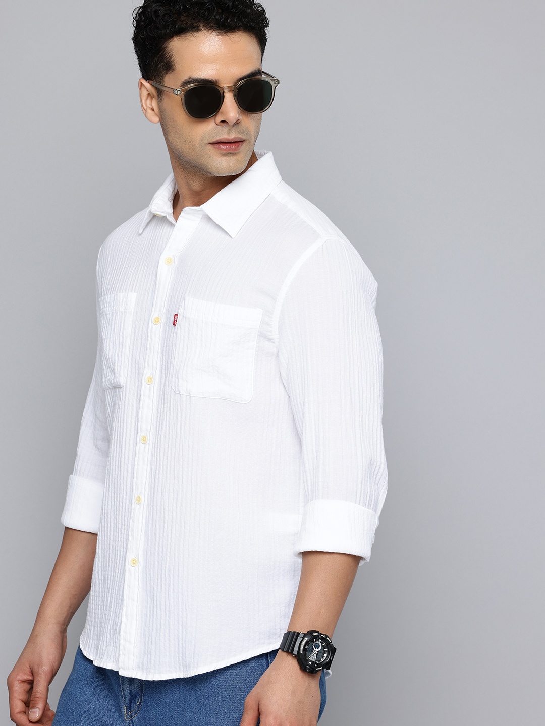 

Levis Slim Fit Self Design Textured Opaque Casual Shirt, White