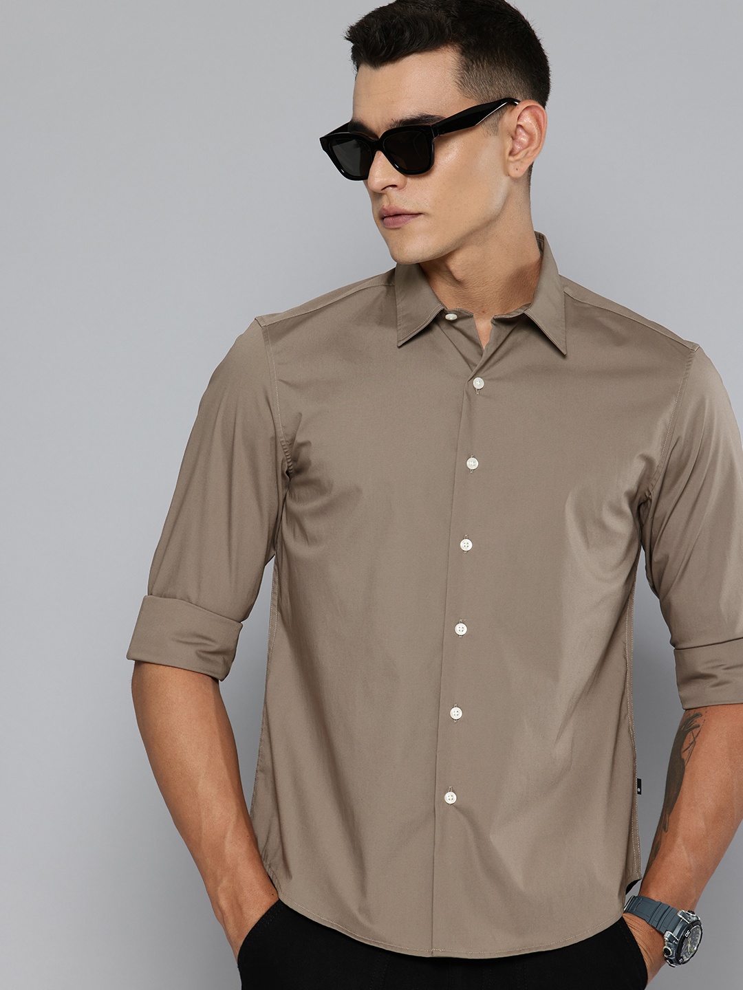 

Levis Slim Fit Casual Shirt, Taupe