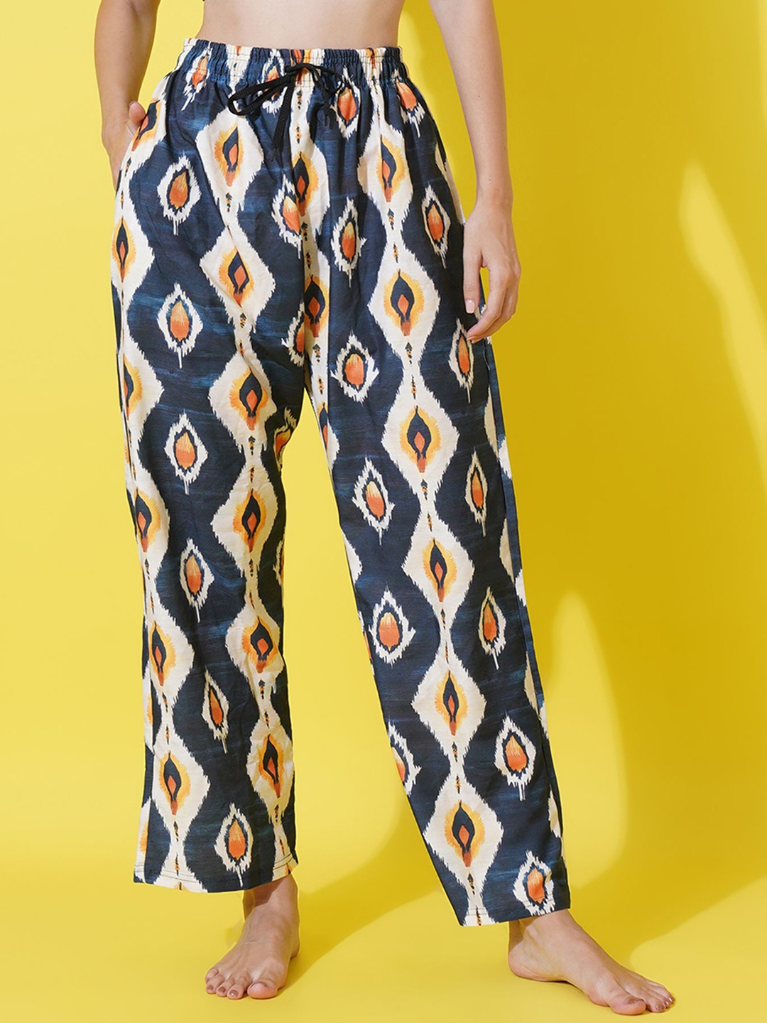 

FFLIRTYGO Women Printed Straight-Leg Lounge Pants, Black