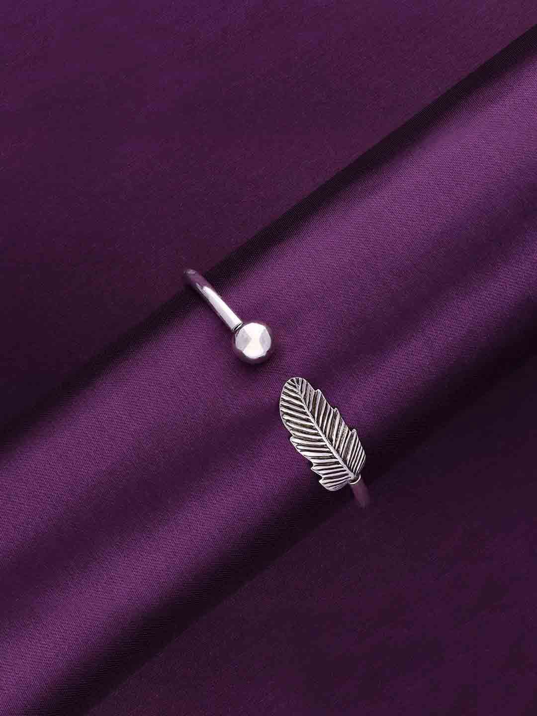 

KAI JEWEL 925 Sterling Silver Rhodium-Plated Solitaire Leaf Cuff Bracelet
