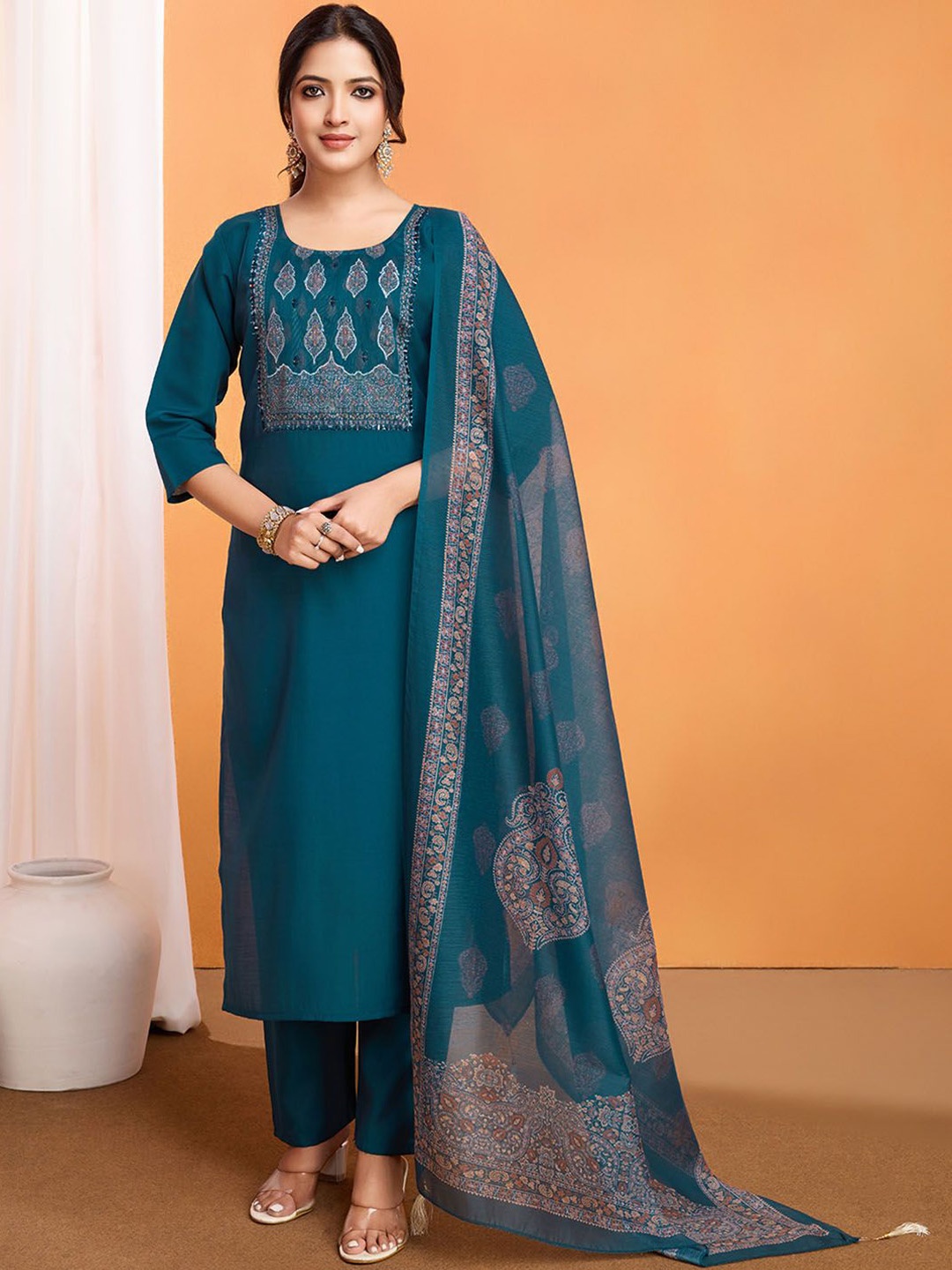 

BLACK SCISSOR Ethnic Motifs Yoke Design Round Neck Straight Kurta With Trouser & Dupatta, Teal