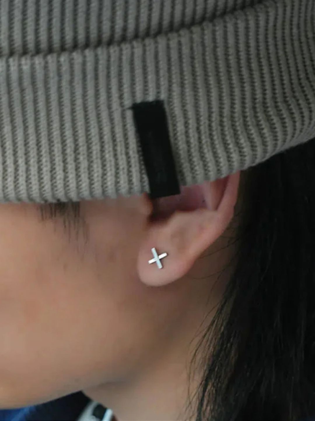 

Goldnera Mens 925 Sterling Silver Quirky Shaped Minimal Studs