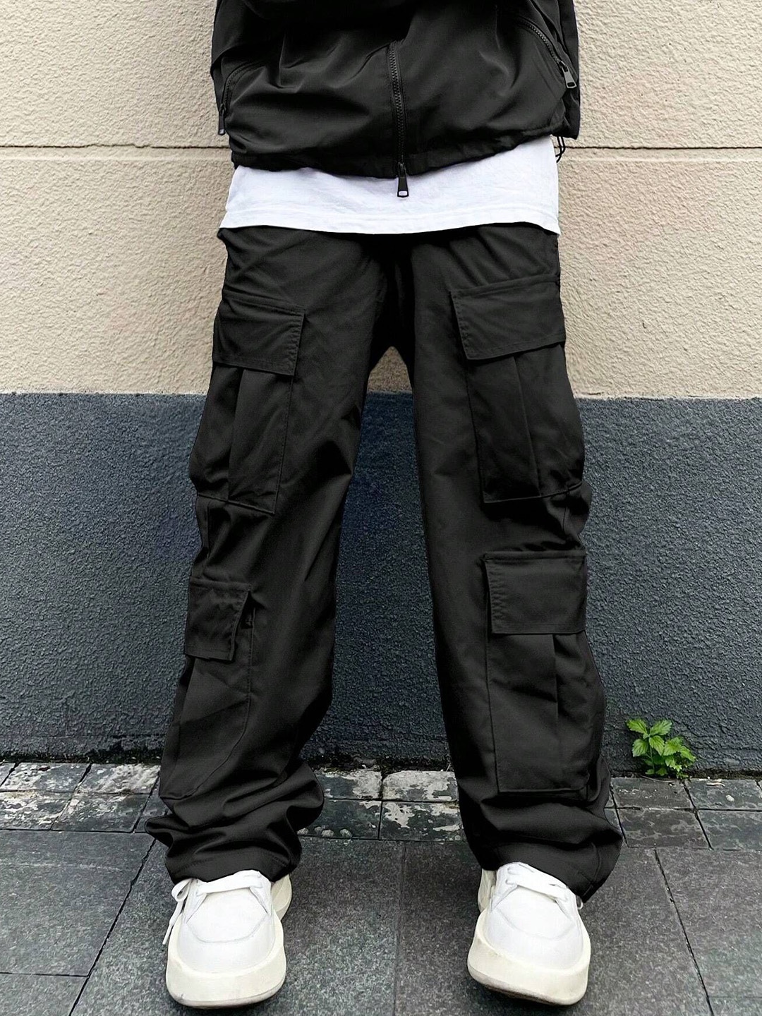 

URNAN INDY Multi Pocket Cotton Cargo Trousers, Black